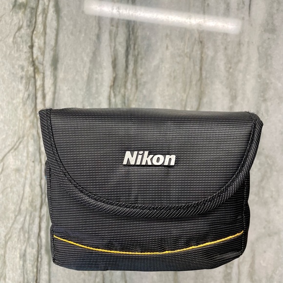 Nikon CoolPix P520 camera - Picture 9 of 9